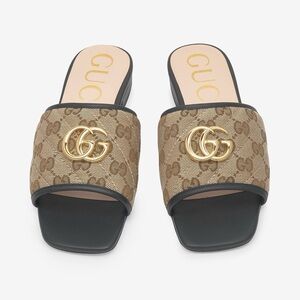 New Authentic Gucci Women's Tan and Gold Slide Sandals
